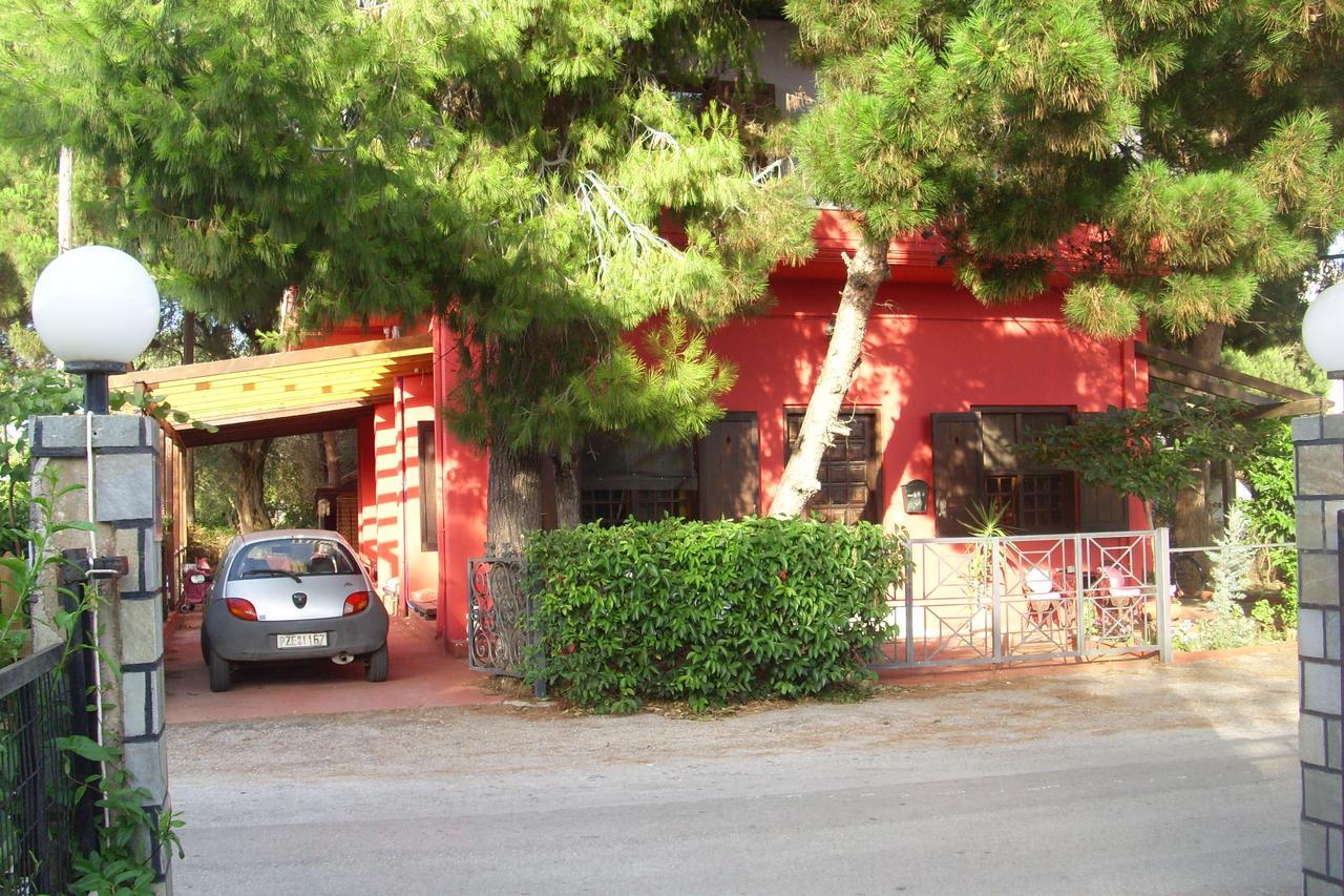Apartment Art House Pantokratoras (Preveza)